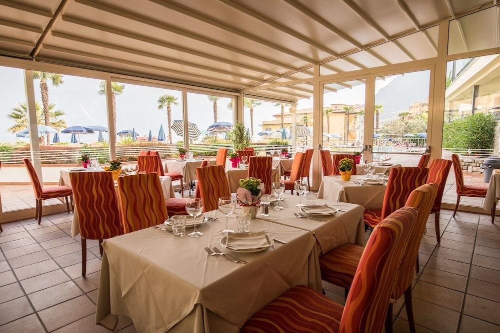 Hotel Royal Village Limone sul Garda Eksteriør bilde