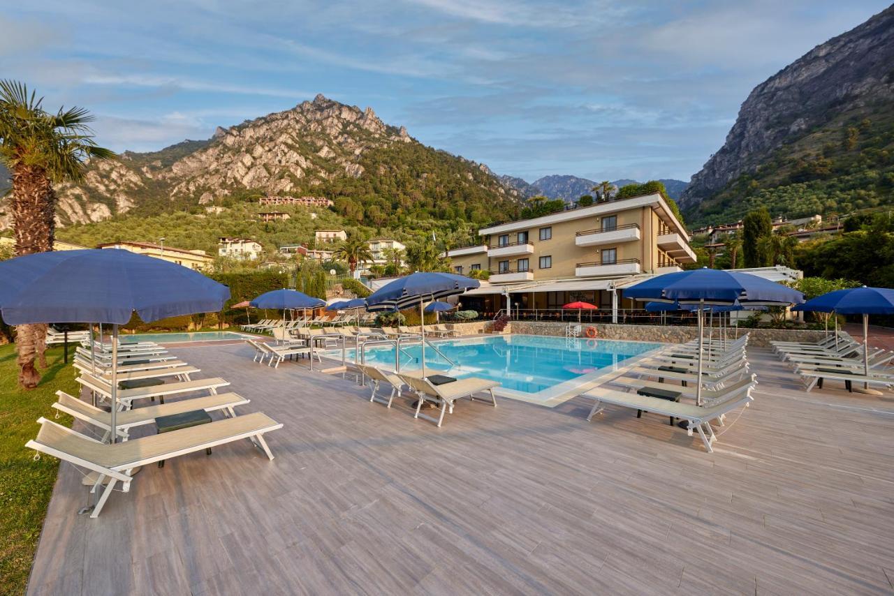 Hotel Royal Village Limone sul Garda Eksteriør bilde