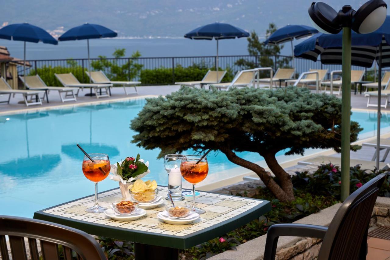 Hotel Royal Village Limone sul Garda Eksteriør bilde