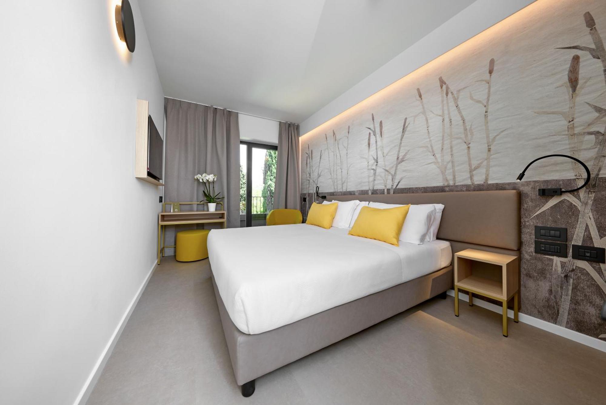 Hotel Royal Village Limone sul Garda Rom bilde