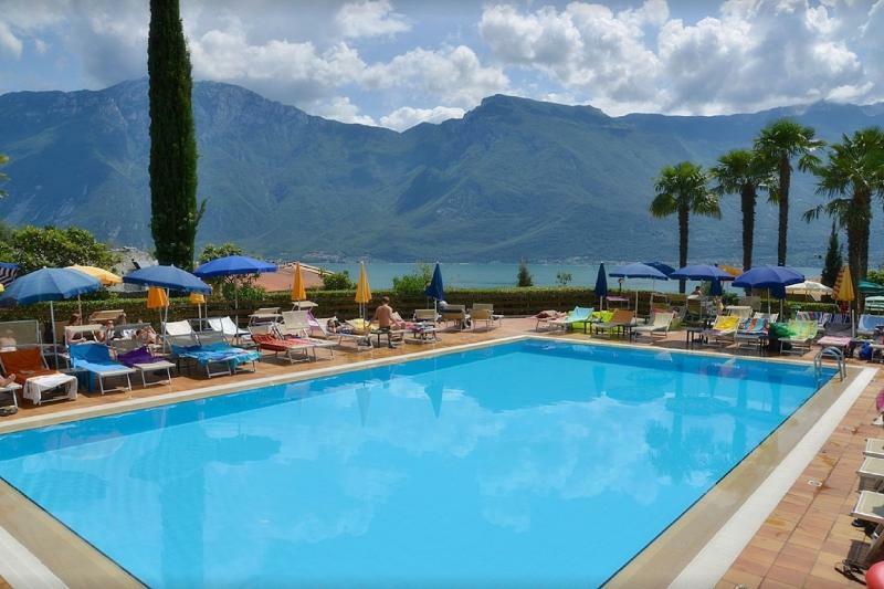 Hotel Royal Village Limone sul Garda Eksteriør bilde